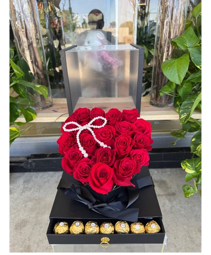 Heart of Grace w/ 48 piece Ferrero Rocher 