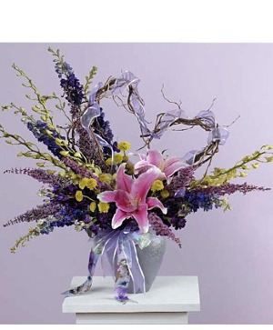 Heart of Remembrance Sympathy Arrangement