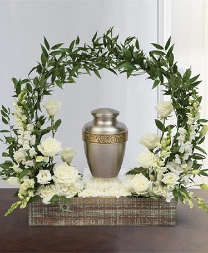 Heartfelt Blessings Arch Memorial 