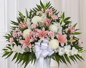 Heartfelt Sympathies™  Basket- Pink & Whit 