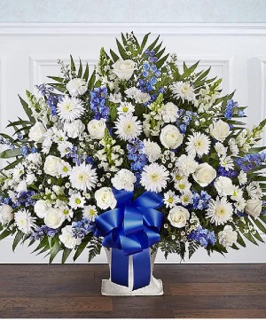 Heartfelt Tribute Blue & White Floor Basket Arran 