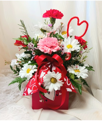 Hearts and Posies Fresh arrangement