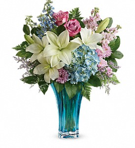 Heart's Pirouette Vase Arrangement/ Limited
