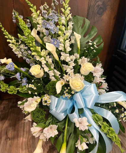 Heavenly Blues Sympathy  sympathy basket