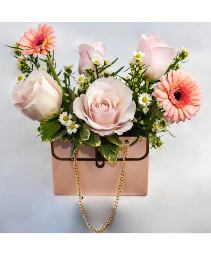 Hello Beautiful   flowers Purse 