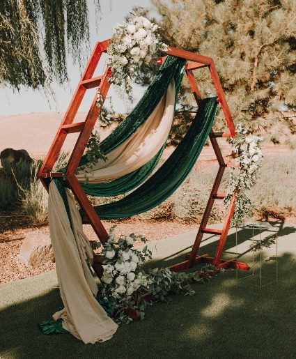 Hexagonal Arbor Decoration 