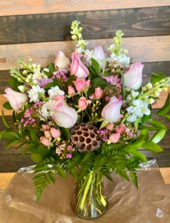 Oohh laa laa Fresh flower arrangement 