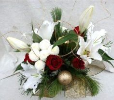 Holiday Bouquets cut flowers
