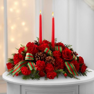 Holiday Classic Centerpeice