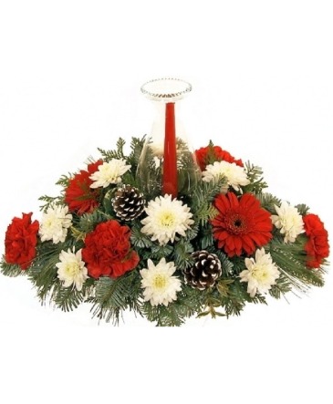 Holiday Classic Centerpiece in Benton, KY | Woods Enchanted Florist