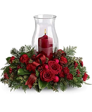 Roses and Berries Centerpiece