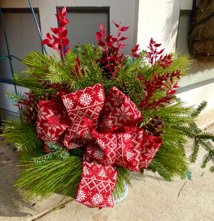 Outdoor Holiday Pine Bucket 