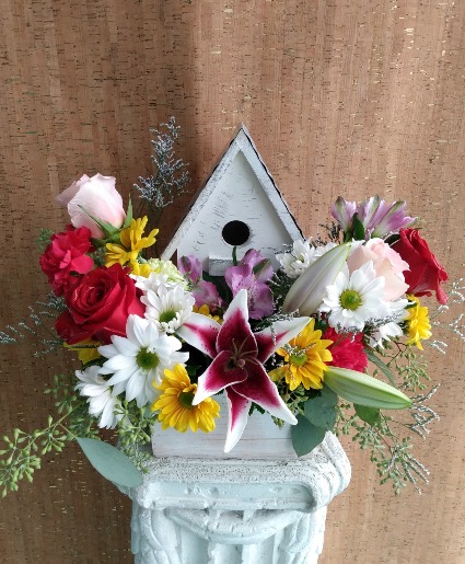 HOME "Tweet" HOME BIRDHOUSE FLOWER ARRANGEMENT