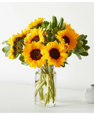 Honey Bee Sunflower Bouquet