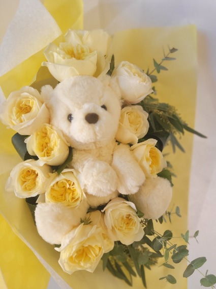 Honey Boo Bear Bouquet  Hand-tied Bouquet 
