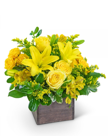 Honeybee Flower Arrangement in Nevada, IA | Flower Bed
