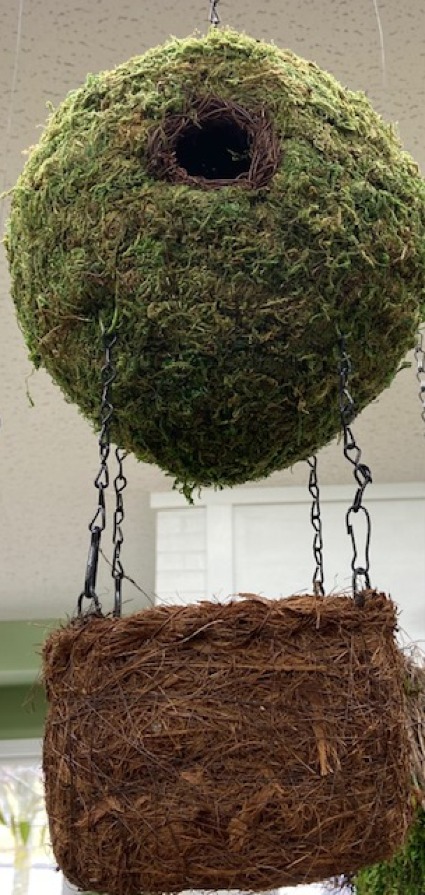 Hot Air Balloon Bird House 