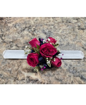 Hot Pink on Navy Corsage