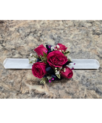 Hot Pink on Navy Corsage