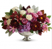 Hot Mulled Cider Pedestal Container