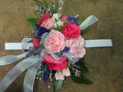 Hot pink and Light pink mini carnations Wrist Corsage
