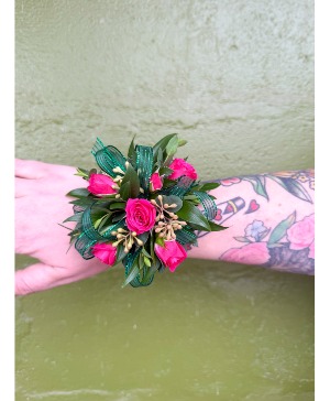 Hot Pink Spray Rose Corsage with Ribbon 