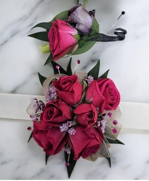 Hot pink sparkle Corsage and Boutoniere