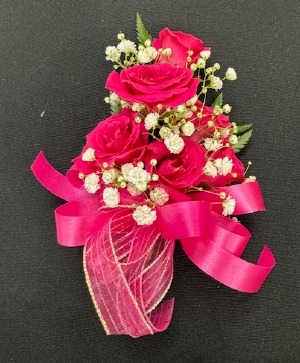 HOT PINK SPRAY ROSE CORSAGE