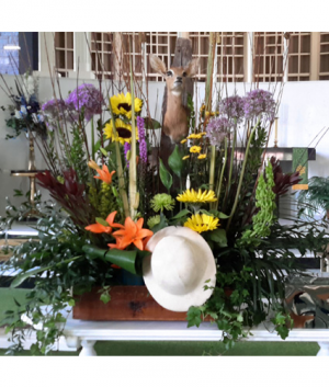 Hunting Theme ( props supplied by customer) Cremation tribute