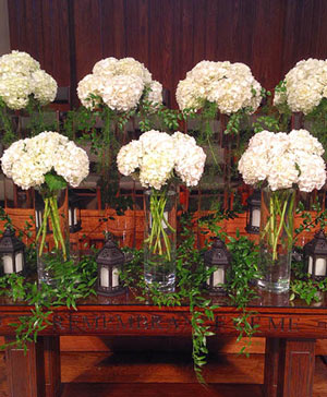Hydrangea Clouds Table Arrangement