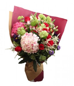 Hydrangea mix cut flowers bouquet  Presentation style bouquet