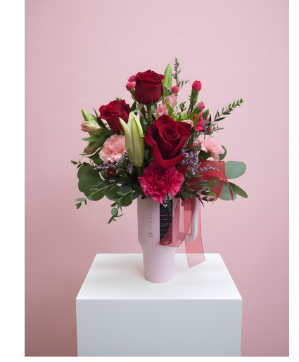 Love at First Sip Fresh Bouquet in Hydrojug Container 