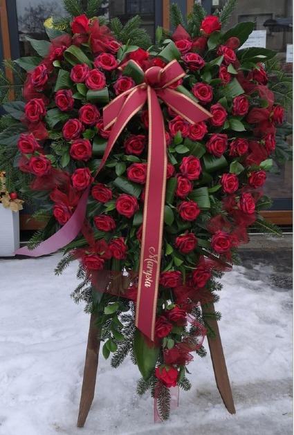 I heart You  Flowers for the Home or the Service 