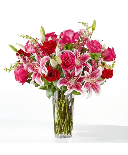 Simply Beautiful roses, snaps & lilies