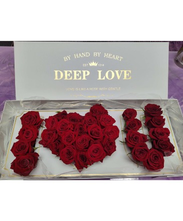 I Love You  Roses in a Box in Saint Clair Shores, MI | Tender Moments by April Cobb