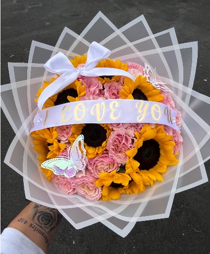 I LOVE YOU Flower Bouquet