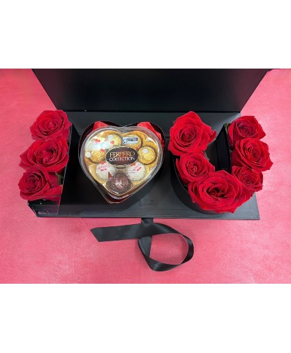I ❤️ U - Flower Box  With Chocolates 