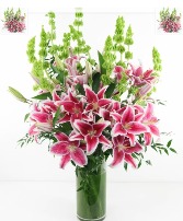 I'm A Star Floral Arrangement 