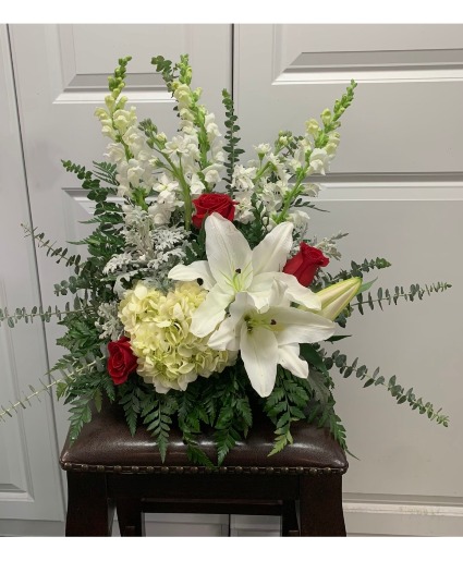 In Honor One sided arrangement in a container