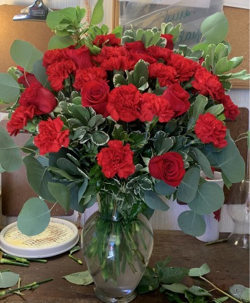 IN LOVE BOUQUET VASE  in Concord, NC | CORNELIUS DAVIDSON FLORIST