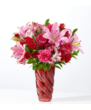In Love Bouquet with Luxe Swirl Vase EVERYDAY