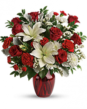 Cuddle bug fresh arrangement