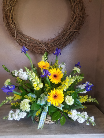 In the garden basket Sympathy spray