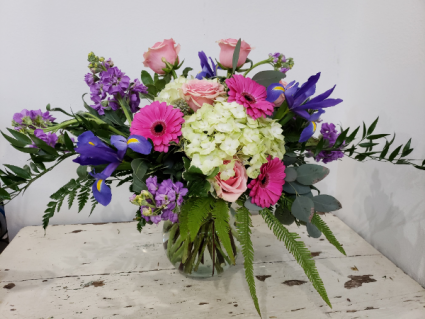 Iris Daydreams Mixed Bouquet