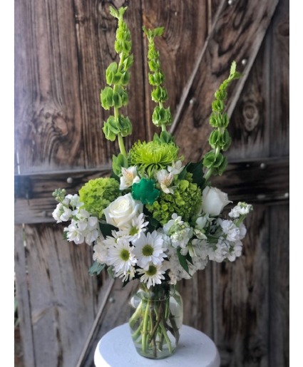 Irish eyes  vase