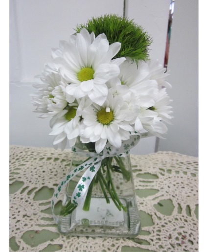 Irish Kiss Petite Vase Arrangement