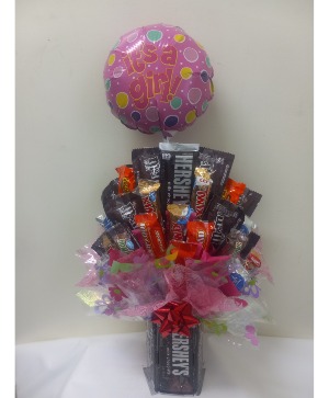 It's a girl hersheys candy bouquet 