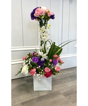 January Birth Month Arrangement 