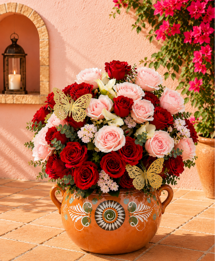 Jarro de Amor Call Us for Faster Service & Daily Specials: (915) 303-8500 Text Us to Order Anytime: (915) 505-3708 Your trusted source for Flowers & Delivery in El Paso TX 