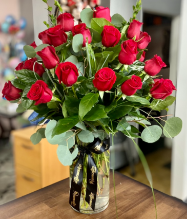 Mi Amore- Two dozen LONG STEM Roses  in Whittier, CA | Rosemantico Flowers